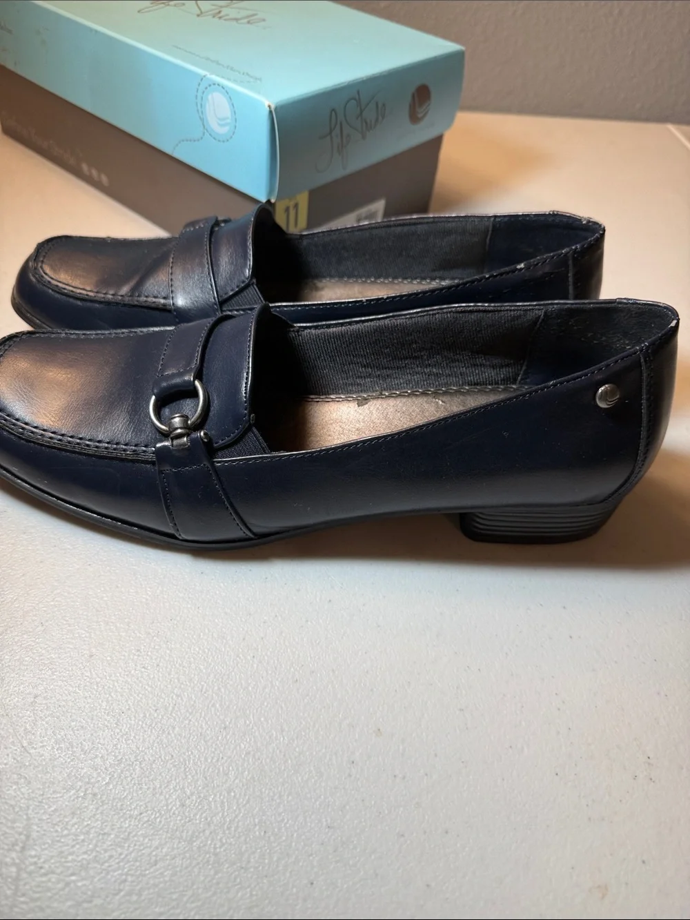 Life Stride Navy Leather Slip-On Loafers. Shoes do have some peeling inside.
